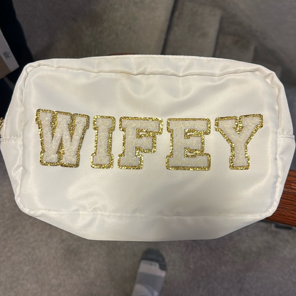 White wifey bag with gold letters used once